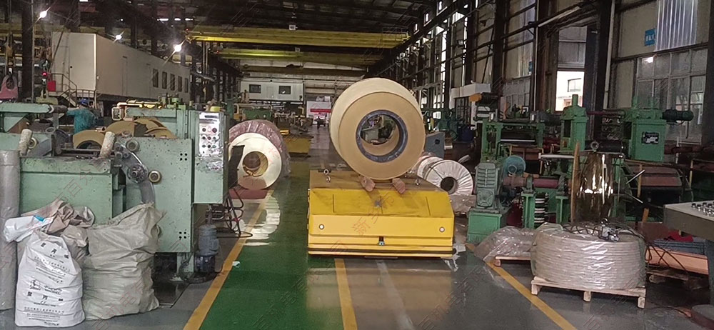 無軌電動(dòng)平車12